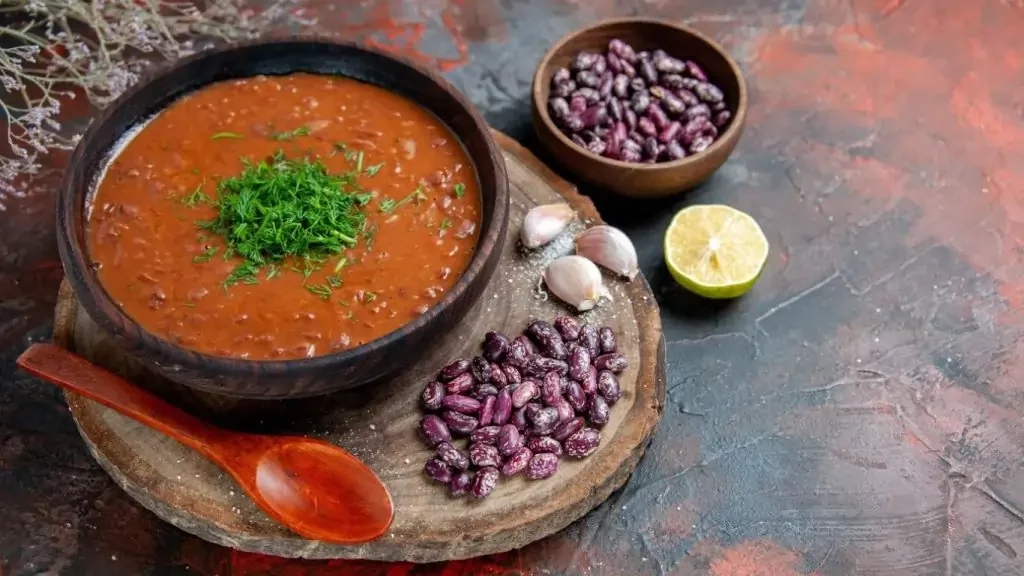 https://healthenfitness.com/wp-content/uploads/2023/10/Protein-to-Vegetable-Soup-1