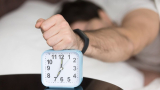How to Stop Being a Heavy Sleeper: Tips for a Refreshing Morning